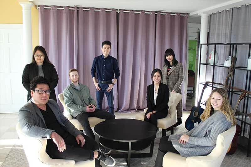 Our digital marketing team!
